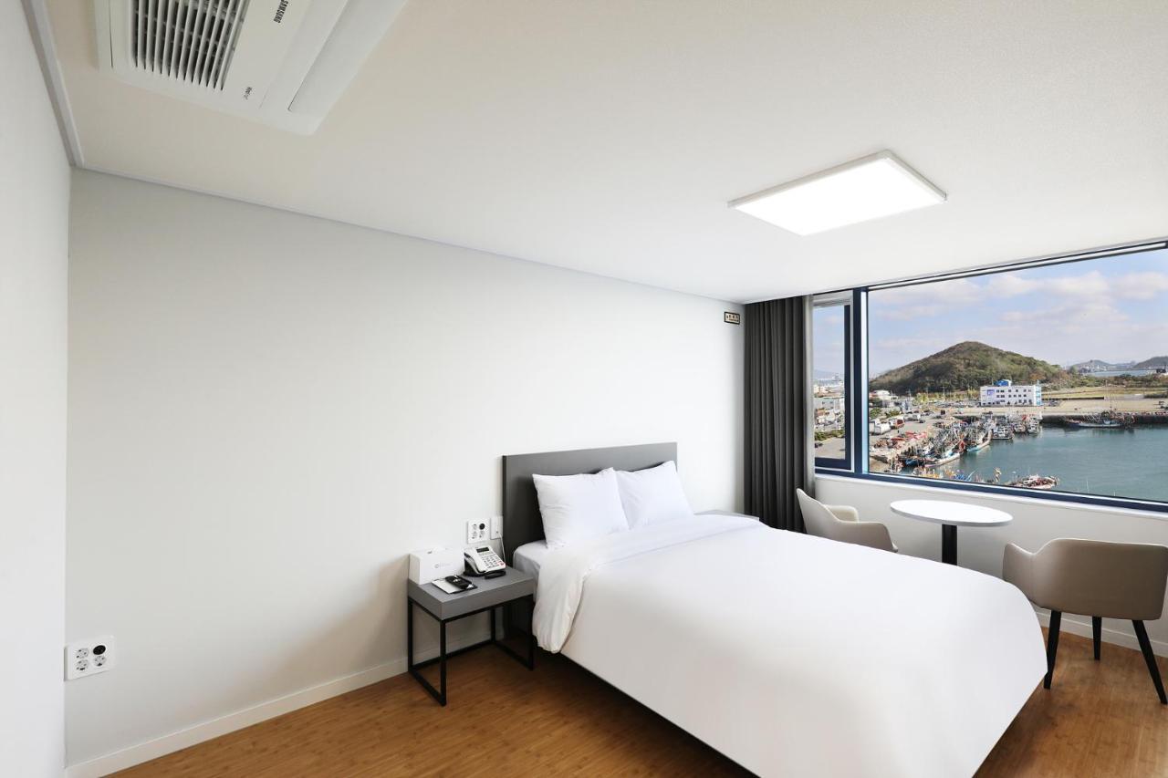 Mokpo Ocean Hotel Экстерьер фото
